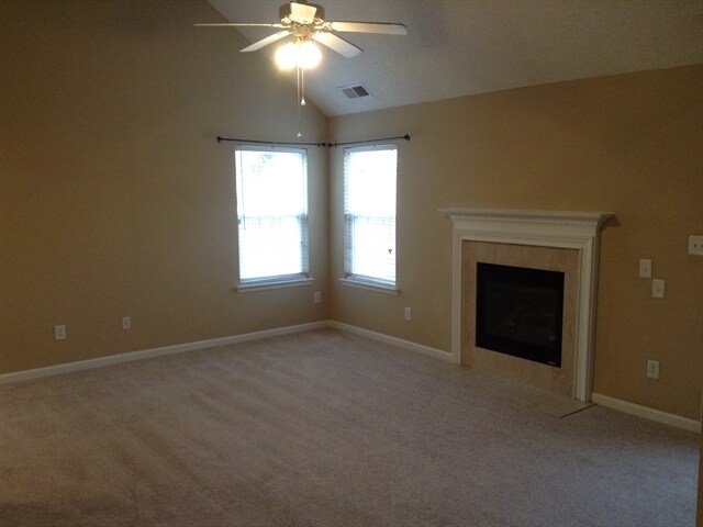 Building Photo - 10411 Pickerel Ln