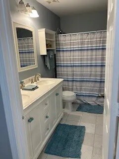 Building Photo - Room in House on Milpass Dr