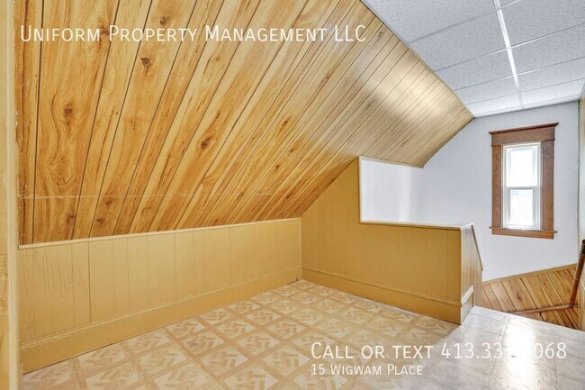 Building Photo - 15 Wigwam Pl