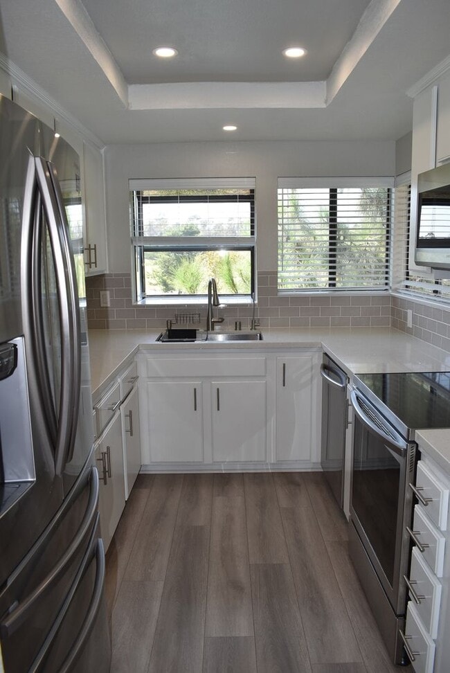 Building Photo - 2 Bedroom Condo in Rancho Bernardo with Golf Course Views