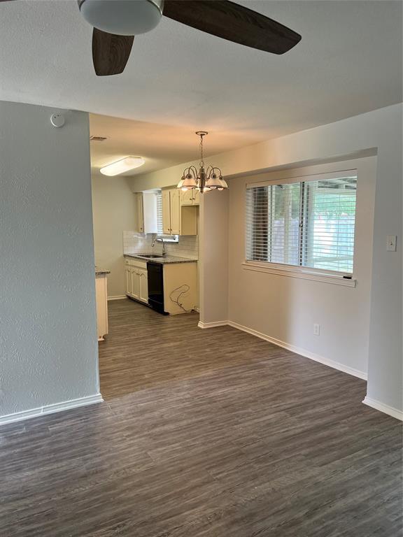 Building Photo - 507 Hilltop Ln