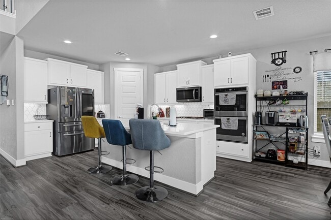 Building Photo - 2512 Ravenna Ct