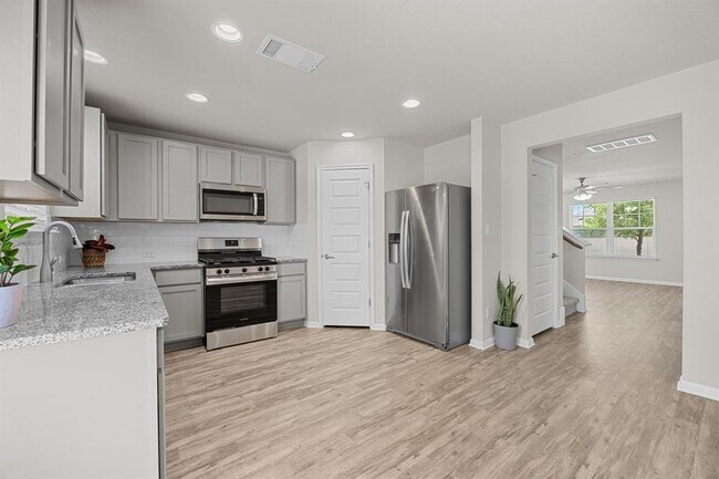 Building Photo - 17917 Malnati Dr