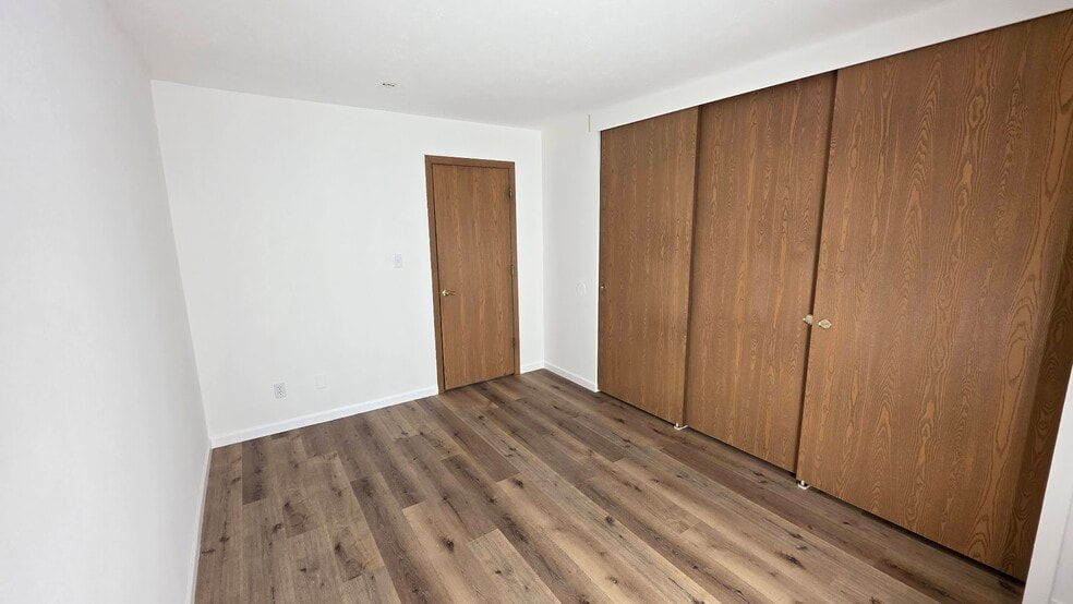 Building Photo - 25735 Lorain Rd