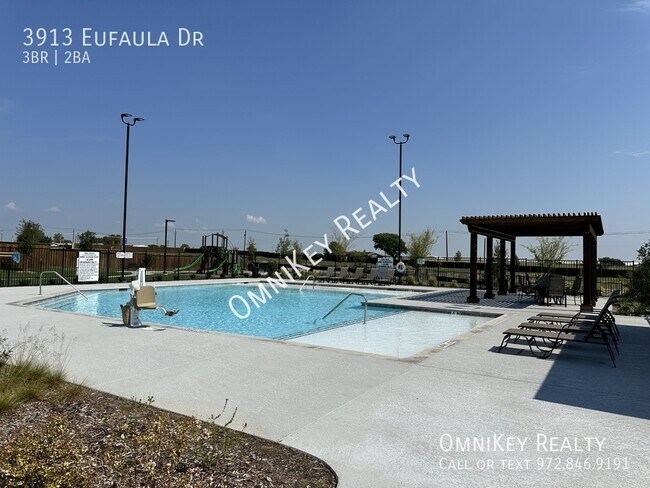 Building Photo - 3913 Eufaula Dr