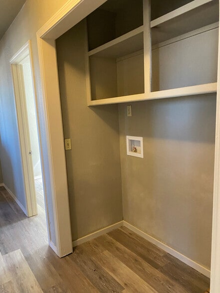 Building Photo - 3311 8th St