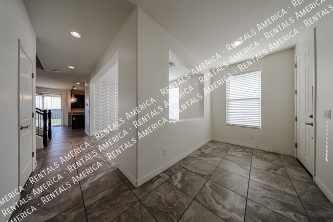 Building Photo - 17965 W Encinas Ln