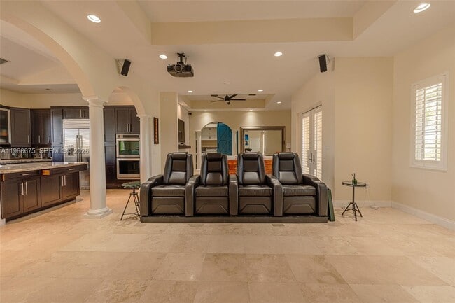 Building Photo - 30825 Ortega Ln