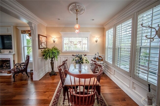 Building Photo - 27016 Island Rd