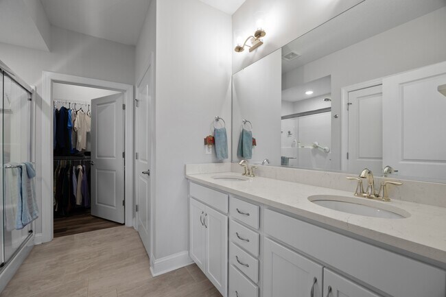 Building Photo - 4260 Longleaf Pl