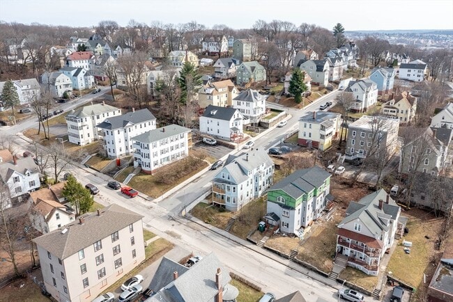 Building Photo - 74 Green Hill Pkwy