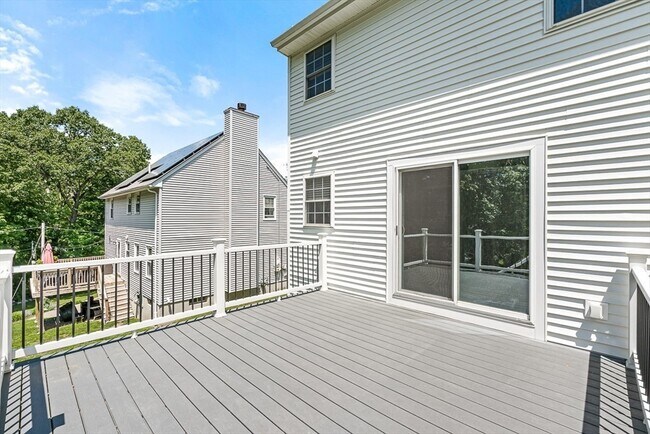 Building Photo - 38 Idora Ave