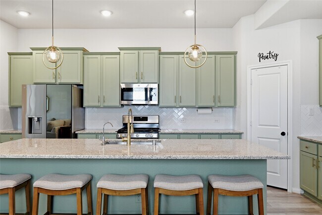 Building Photo - 31327 Sellers Terrace Dr