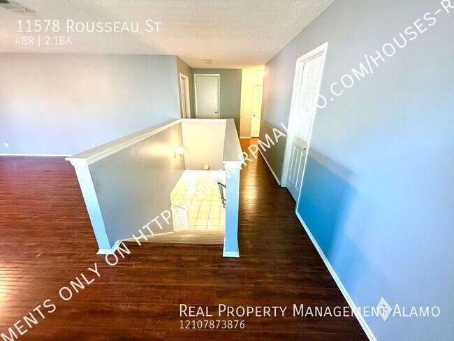 Building Photo - 11578 Rousseau St