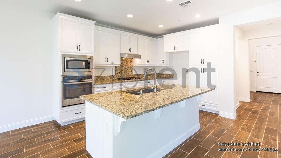 Building Photo - 51 Angra Way