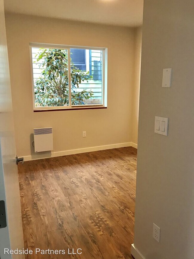 Building Photo - 507 22nd Ave