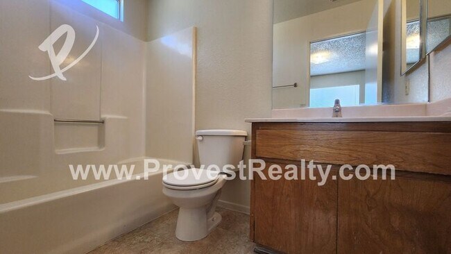 Building Photo - 21398 Powhatan Rd