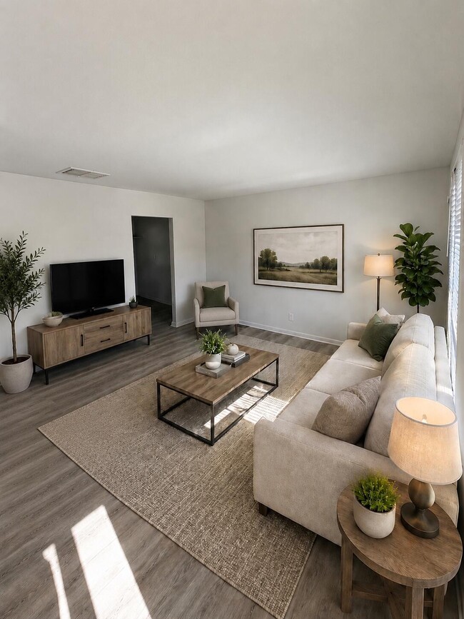 Building Photo - 2059 Deauville Dr