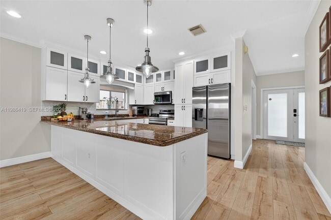 Building Photo - 15874 SW 138th Terrace