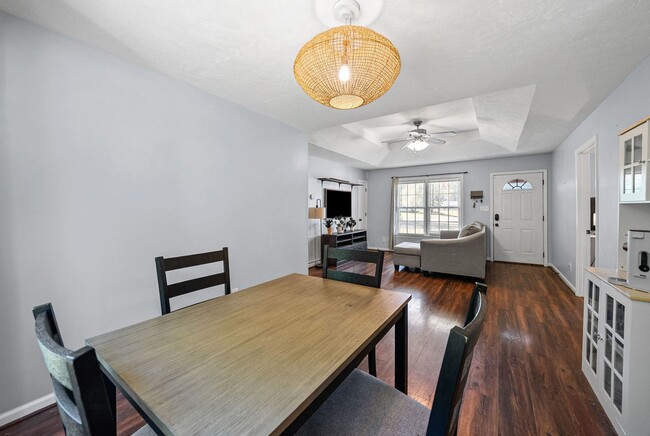 Building Photo - 750 Carmack Ct