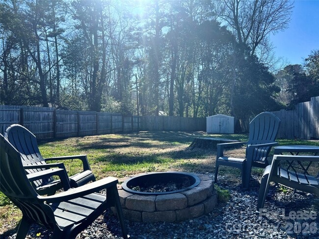 Building Photo - 3205 Brixton Ct