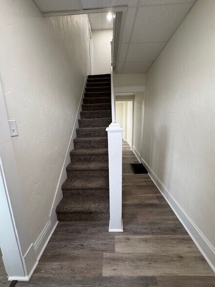 Building Photo - 2020 Atlantis Dr