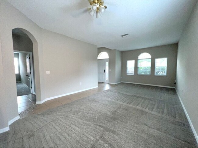 Building Photo - 9240 Black Hawk Ct