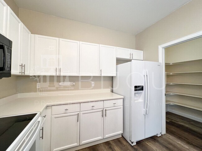 Building Photo - Fountain/Fort Carson Home