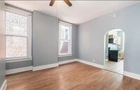 Building Photo - Updated Fox Park Apartment with Bonus Room & Fenced Yard