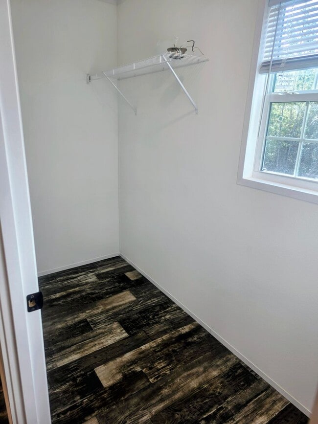 Building Photo - 3 bed 2 bath Brand-New Home just Built