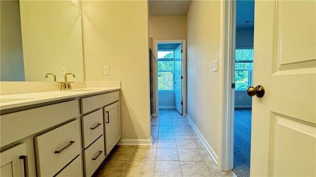 Building Photo - 54 Peeples Dr