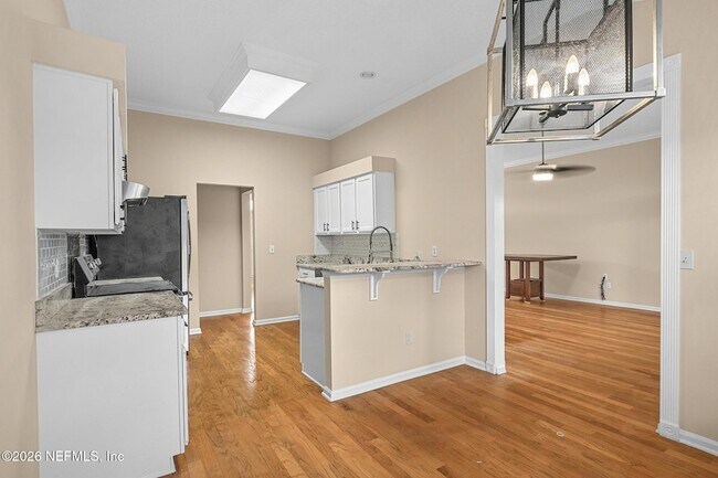 Building Photo - 13128 Harborton Dr