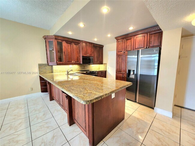 Building Photo - 1600 S Ocean Dr