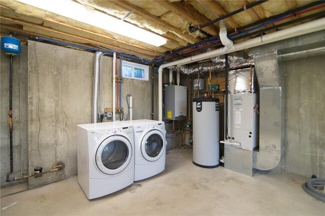 Building Photo - 80 S Brow St