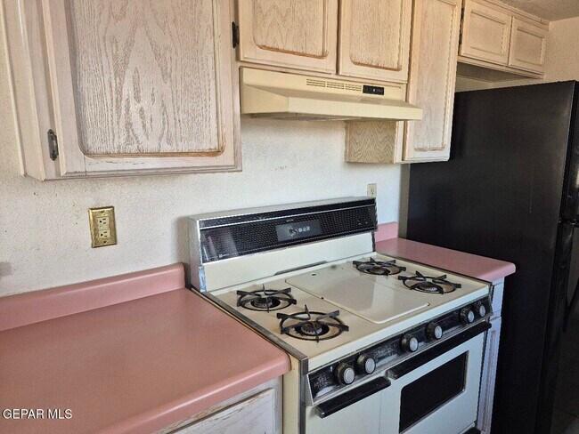Building Photo - 12143 Noel Espinoza Cir