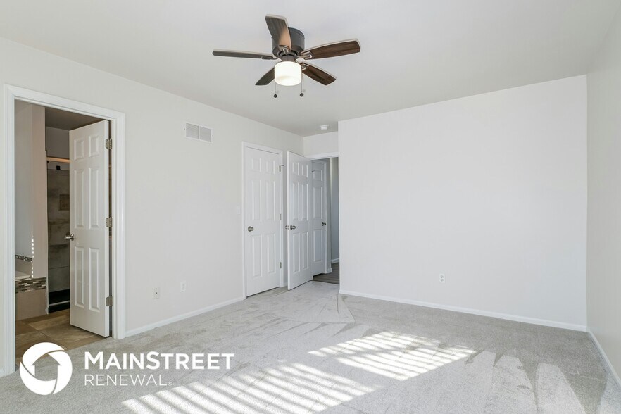 Building Photo - 503 W Northview Ct