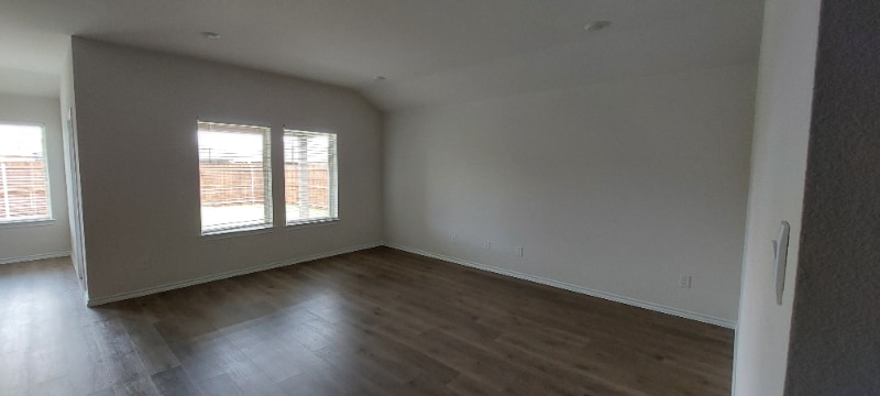 Building Photo - 1418 Saddlehorn Dr