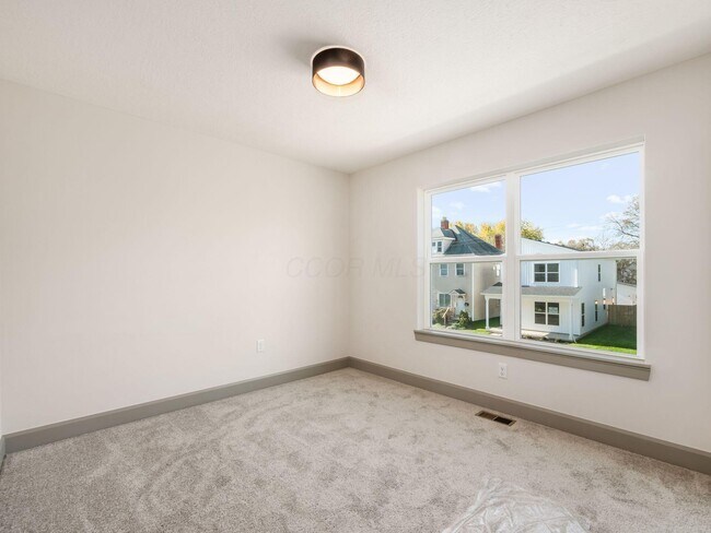 Building Photo - 170 Wisconsin Ave