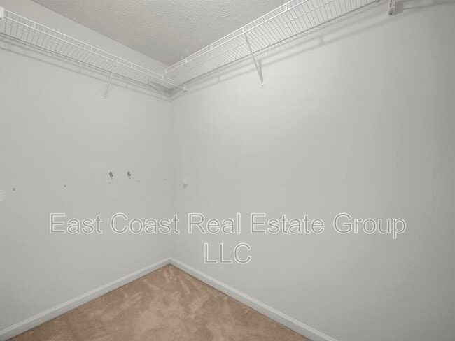 Building Photo - 4824 Old Holter Rd