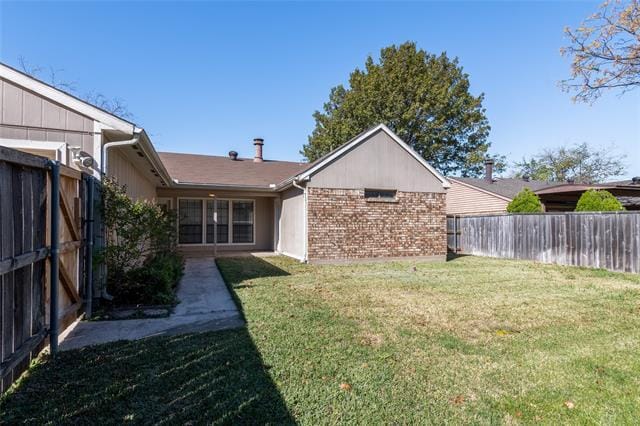Building Photo - 927 Redcedar Way Dr