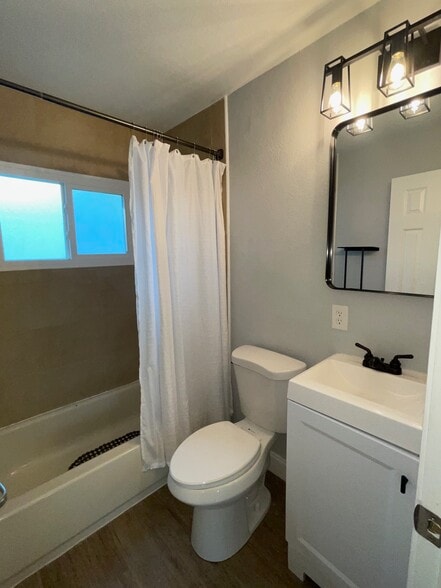 Bathroom #2 - 7401 35th Ave N