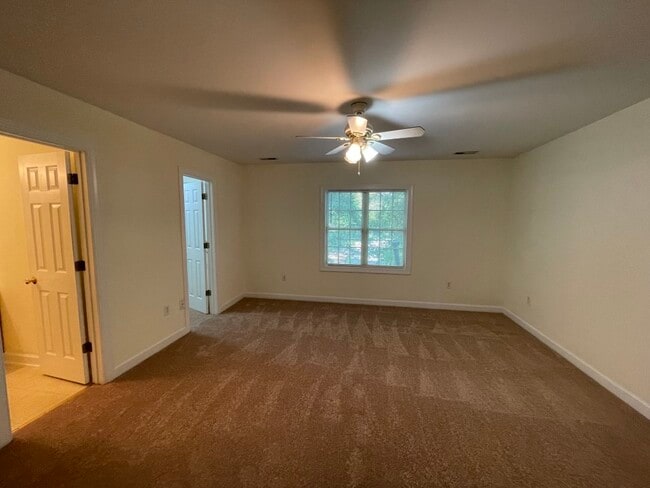 Building Photo - 2605 Broad Oaks Pl