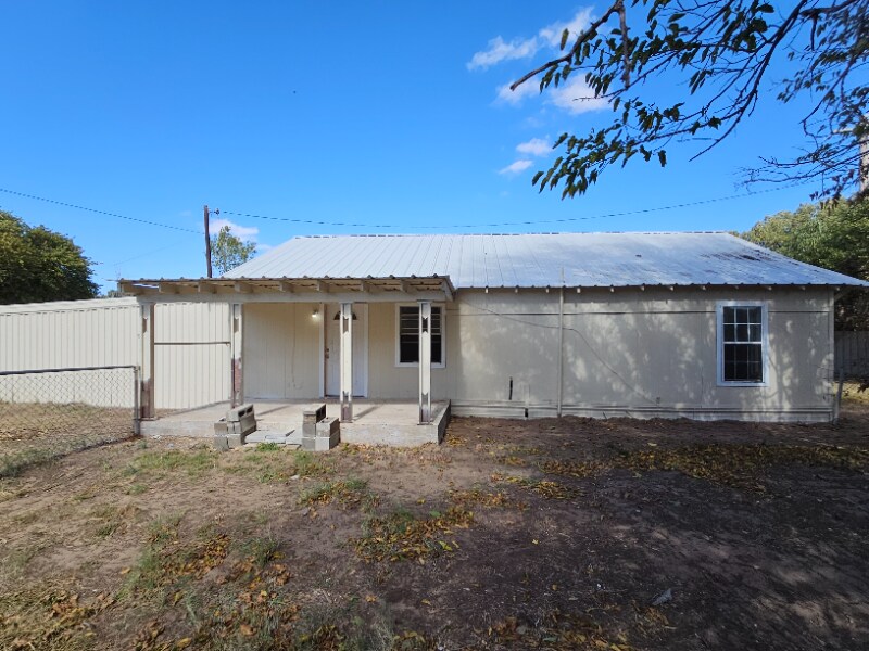 Building Photo - 613 Marlin St