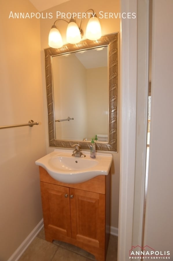 Building Photo - 558 Melissa Ct