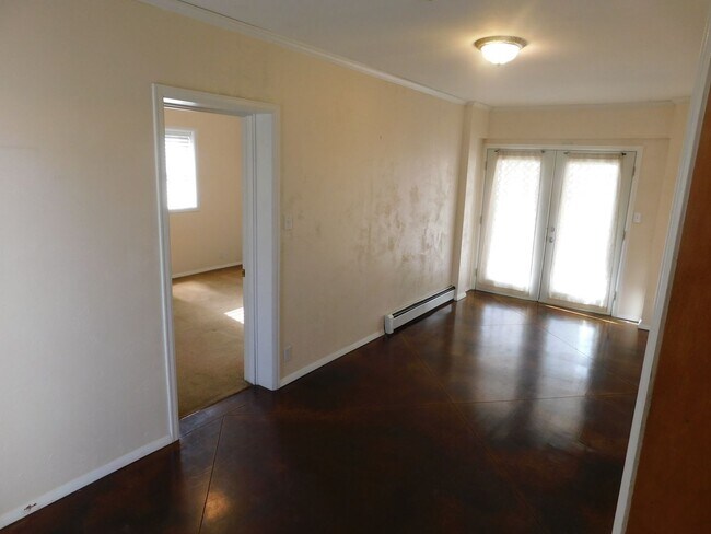 Building Photo - Spacious Home in Palisade