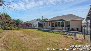 Building Photo - 323 Granite Rd