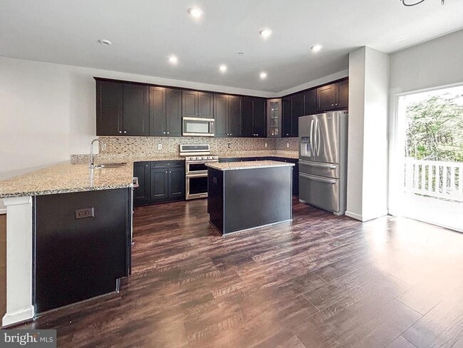 Building Photo - 1311 Hidden Trace Cove
