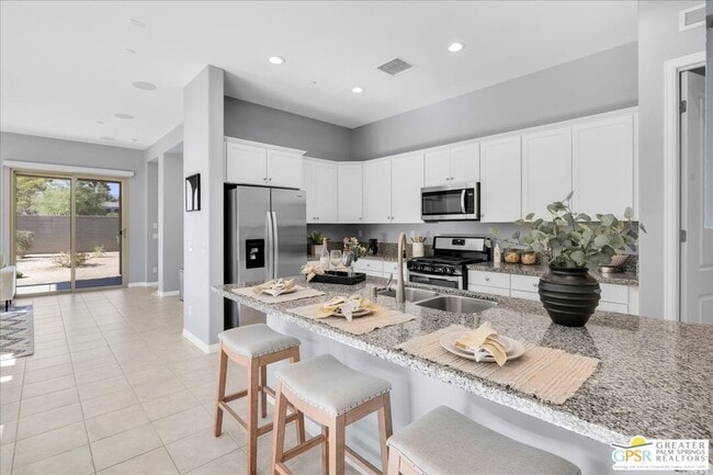 Building Photo - 69 Cabernet