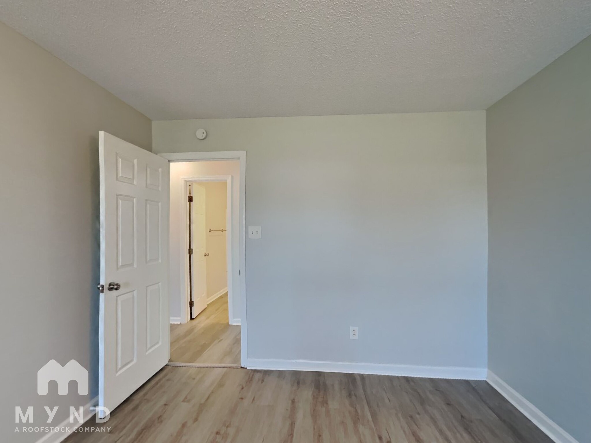 Building Photo - 168 Hugh Dr