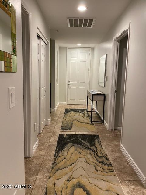 Building Photo - 5350 E Deer Valley Dr